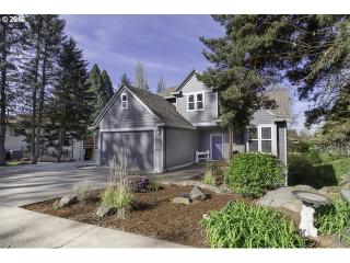 435 107th Ave, Portland, OR 97229-6209