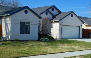 1075 Sorrel Ave, Lemoore, CA 93245-5263