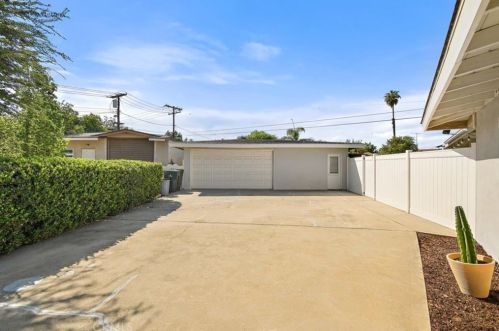 3876 Madrona Rd, Riverside CA  exterior