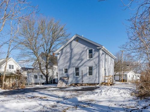 144 Canal St, Westerly RI  02891-1553 exterior