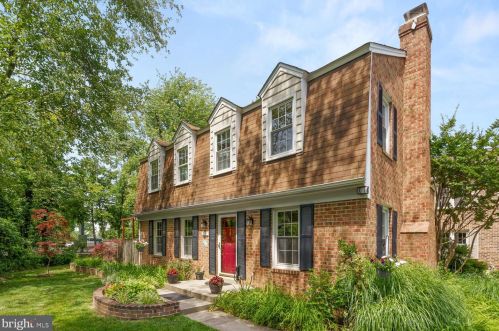 1051 Windrush Ln, Sandy Spring, MD 20860-1358