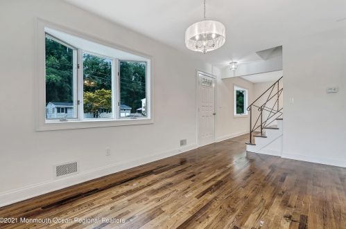 22 Stanford Dr, Hazlet NJ  07730-2314 exterior