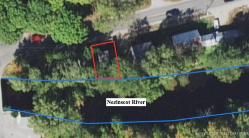 9 Morrill St, Sumner, ME 04220-4218
