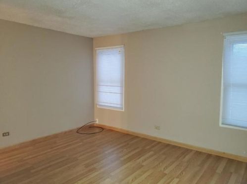 312 Lacrosse Dr, Lemont IL  60440-1829 exterior