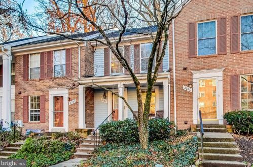 2038 Derby Ridge Ln, Silver Spring MD  20910-2652 exterior