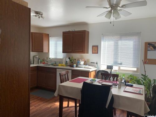 133 Carr Dr, Glendale CA  91205-1552 exterior