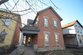 1157 Pennsylvania Ave, Columbus, OH 43201-3305