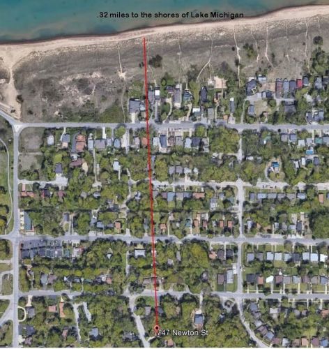 747 Newton St, Gary IN  46405-1131 exterior