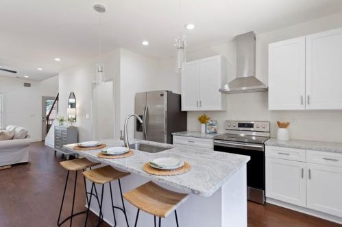 1766 Marietta Rd, Atlanta GA  30318-2767 exterior