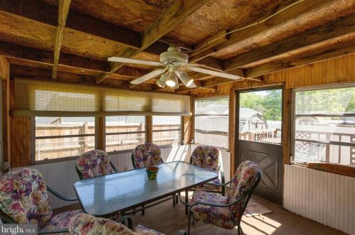 1174 Spruce Ave, Shady Side MD 20764-9562 exterior