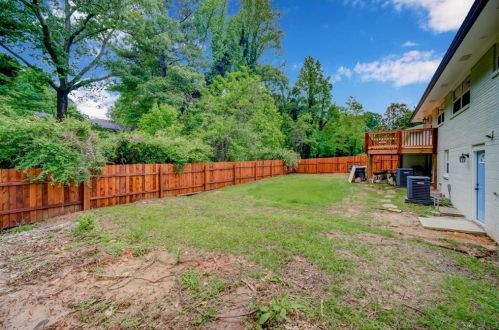 2574 Lancaster Dr, Atlanta GA  30344-2329 exterior