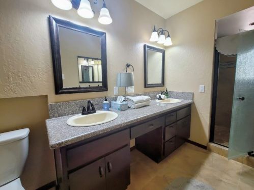 10792 Heather Rd, Truckee CA  96161-2502 exterior