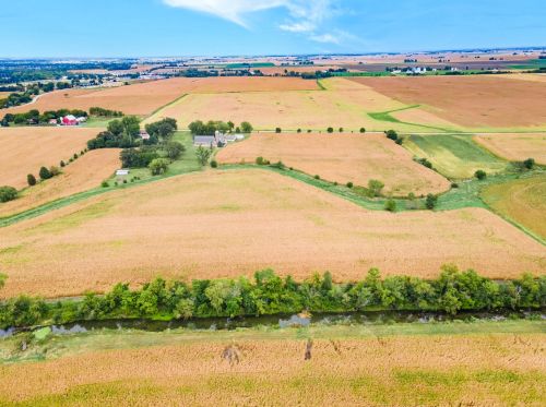 15346 Quigley Rd, Sycamore IL  60178-8362 exterior