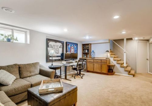 1669 Juliet Ave, Saint Paul MN  55105-2120 exterior