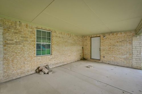 4516 Hodgkins Rd, Fort Worth TX  76135-1613 exterior