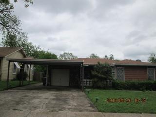4924 Lovell Ave, Fort Worth TX  76107-5329 exterior