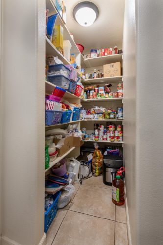 272 Main St, Kayenta UT 84738-6240 exterior