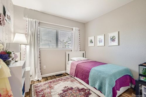 7882 Kittredge Cir, Englewood CO 80112-4644 exterior