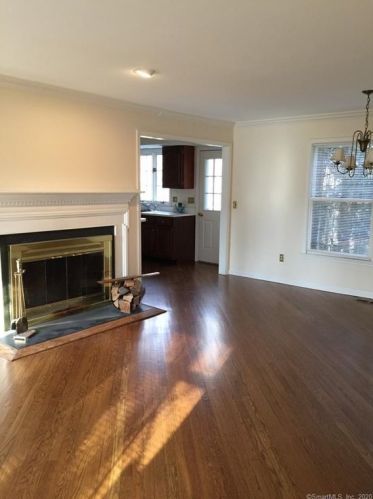 20 Seeley Rd, Wilton CT  06897-2236 exterior