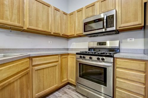 1322 Harvest Dr, Joliet IL  60403-0956 exterior