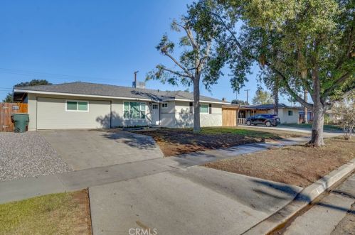 8815 Brunswick Ave, Riverside CA  92503-2754 exterior