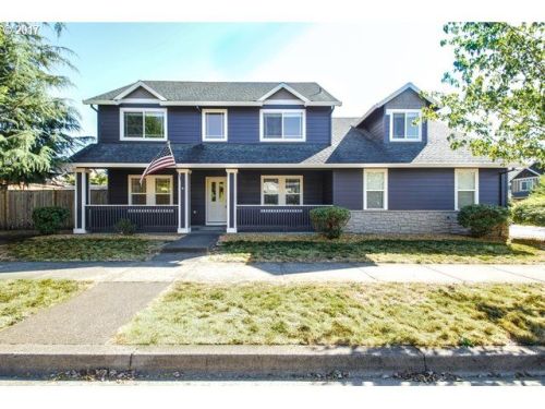3232 Antonia Way, Newberg, OR 97132-2868