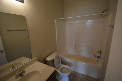 6521 Waterhill Ln, Fort Worth TX  76179-4196 exterior