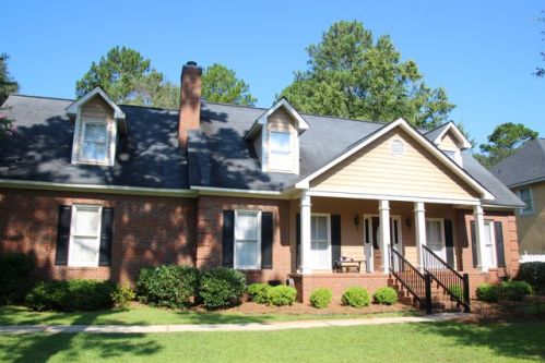 2005 Cameron Dr, Albany, GA 31721-2082