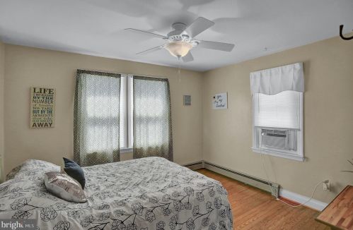 434 Moul Ave, Hanover PA  17331-1565 exterior