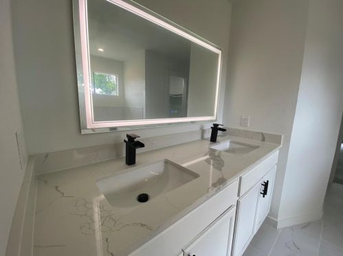 6501 Bramber Ln, Austin TX  78754-5714 exterior