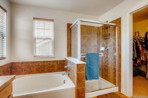 25470 Hinsdale Pl, Denver CO  80016-2198 exterior