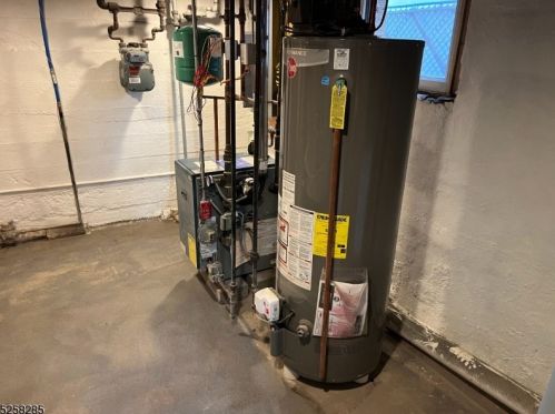 60 Franklin Pl, Paterson NJ 07512-2689 exterior