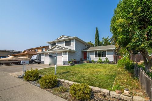 267 Plantation Way, Vacaville, CA 95687-5949