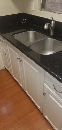 1040 Macarthur Blvd, Santa Ana CA  92707-4675 exterior