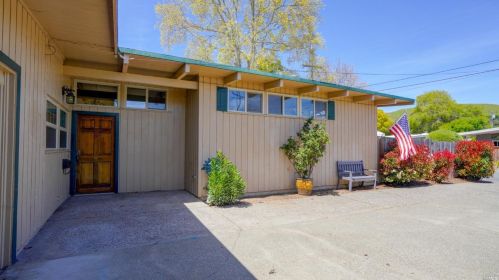 439 Hibiscus Way, San Rafael, CA 94903-2433