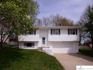 3306 Mirror Ln, Bellevue, NE 68123-2355