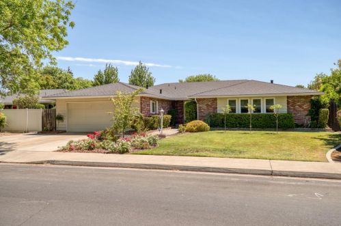 3724 Columbine Dr, Modesto, CA 95356-1431