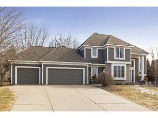 2353 Hidden Lake Dr, Saint Paul, MN 55125-4863