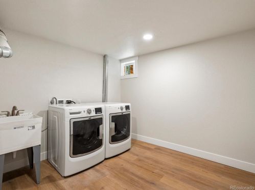 670 Brentwood St, Denver CO  80214-4450 exterior