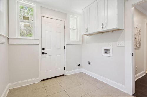 440 Holderness St, Atlanta GA  30310-1758 exterior