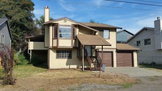 4028 30 Ave, Seattle WA  98108-1686 exterior