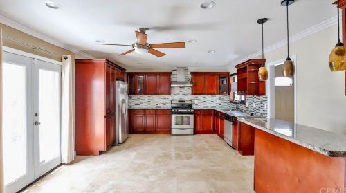 6932 Marilyn Dr, Huntington Beach CA  92647-4344 exterior