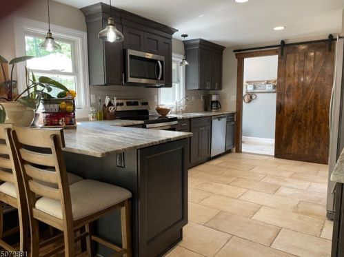 1 Allen Rd, Fredon, NJ 07860-4970