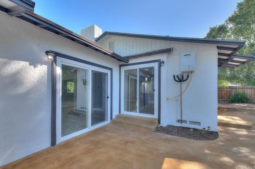 7106 Orch St, Riverside CA  92504-3958 exterior