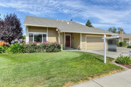 2562 Skimmer Ct, Pleasanton, CA 94566-4528