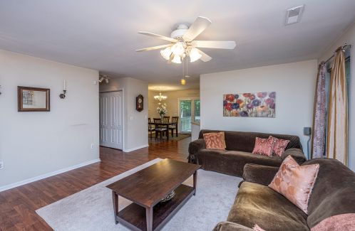 5070 Raven Rd, Meggett, SC 29449-6133