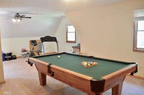 60 Brooks Dr, Stockbridge GA  30281-1855 exterior
