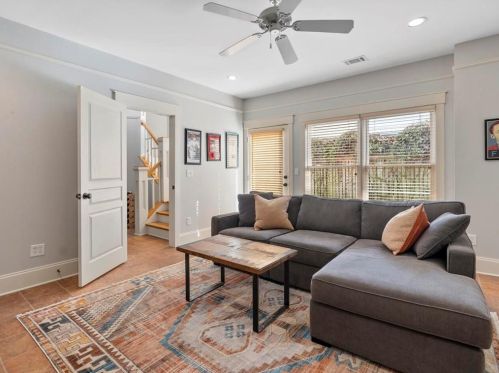 1020 Mclynn Ave, Atlanta GA  30306-3345 exterior
