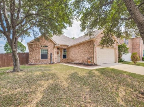 1100 Timber Creek Dr, Lewisville, TX 75067-5441