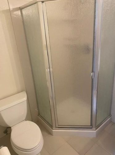 5042 Glide Dr, Davis, CA 95618-4442